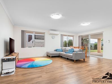 10 Thistle Wynd, Wandina WA 6530