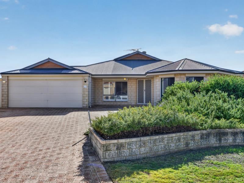 10 Eiffel Crescent, Port Kennedy WA 6172