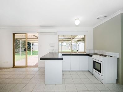 7 Castleward Place, Erskine WA 6210