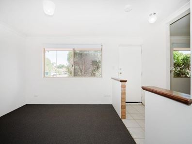 7 Castleward Place, Erskine WA 6210