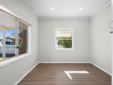 8 Oberthur Street, South Kalgoorlie WA 6430
