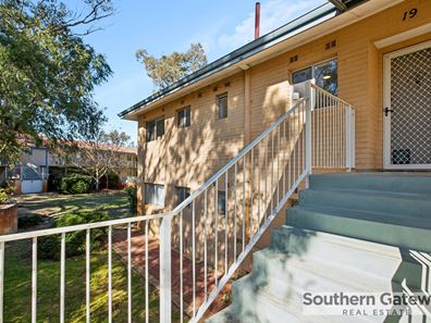 19/11 Jacques Place, Orelia WA 6167