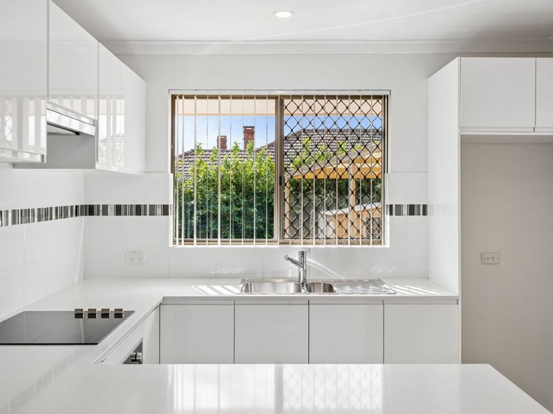 14/18 Bridges Road, Melville WA 6156