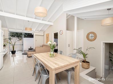 5/36 Sackville Terrace, Scarborough WA 6019