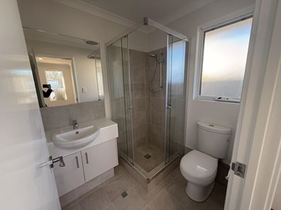 13 Mogum Bend, South Yunderup WA 6208