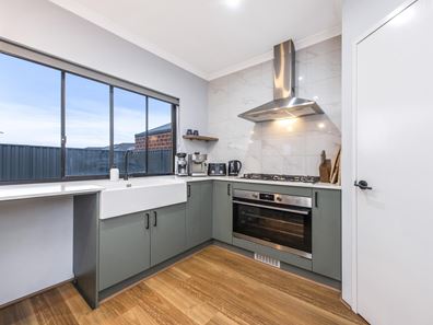 40 Benbecula Loop Loop, Port Kennedy WA 6172