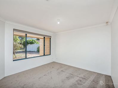 19 Dayana Court, Redcliffe WA 6104