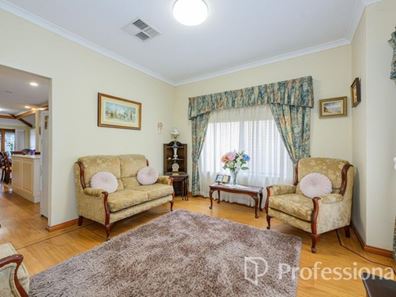 9 Highpoint Boulevard, Ellenbrook WA 6069