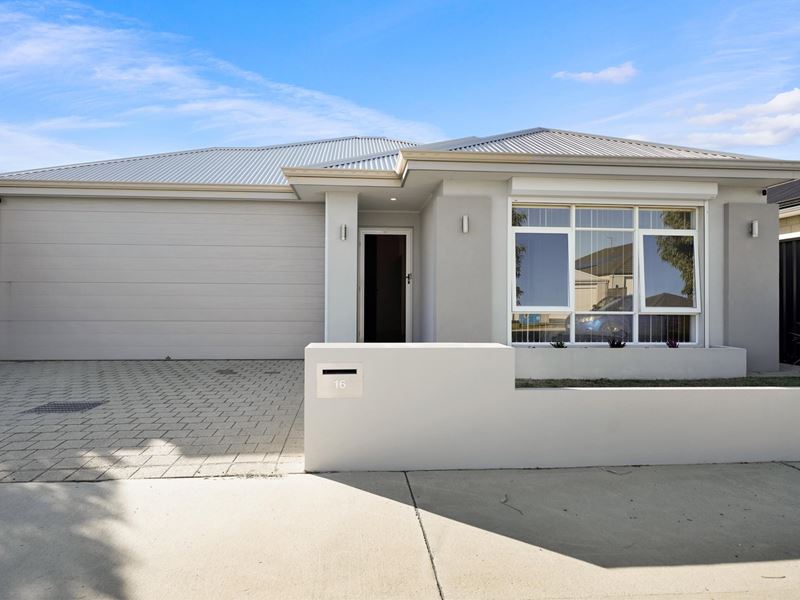 16 Swindale Avenue, Hilbert
