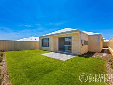 16 Barr Way, Two Rocks WA 6037