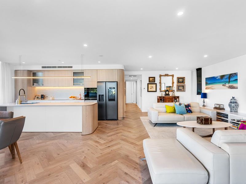201/3 Wren Street, Mount Pleasant