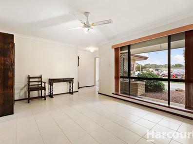 18A Hanson Way, Dudley Park WA 6210