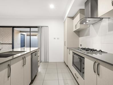 9B Gaunt Road, Spearwood WA 6163