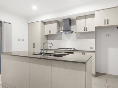 9B Gaunt Road, Spearwood WA 6163