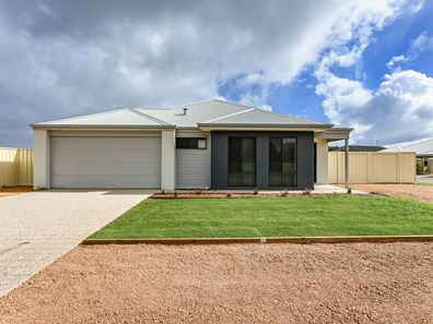 12 Spinnaker Way, Drummond Cove WA 6532