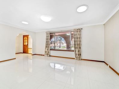 14 Alvaston Drive, Carine WA 6020