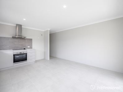 4B Coloration Road, Eglinton WA 6034