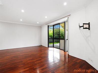 1 Casma Grove, Ballajura WA 6066