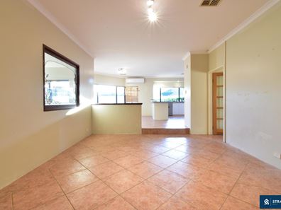 4 Jardee Close, Dianella WA 6059