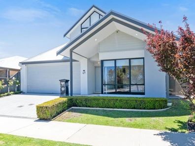 54 Luminous Crescent, Eglinton WA 6034