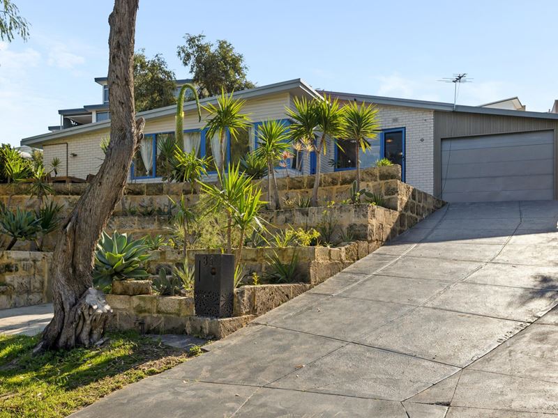 35 KARALUNDIE WAY, Mullaloo WA 6027