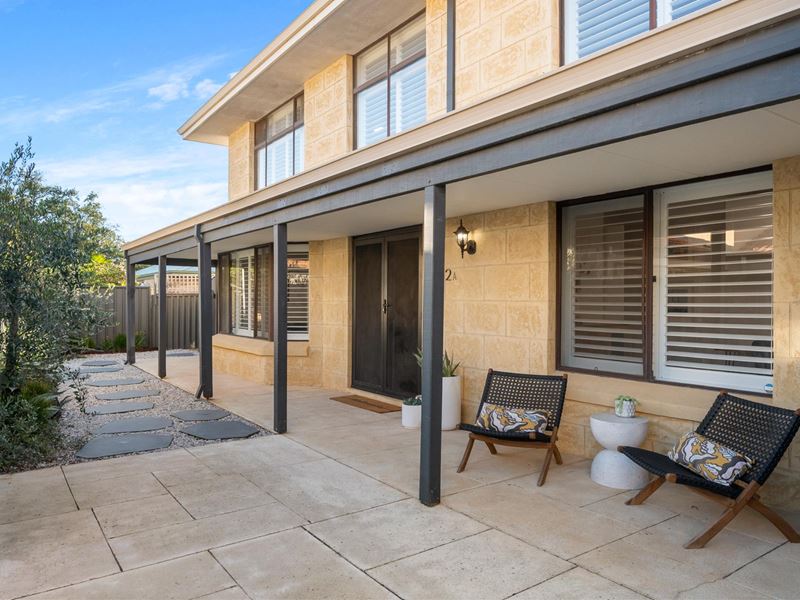 32a Letchworth Centre Avenue, Salter Point WA 6152