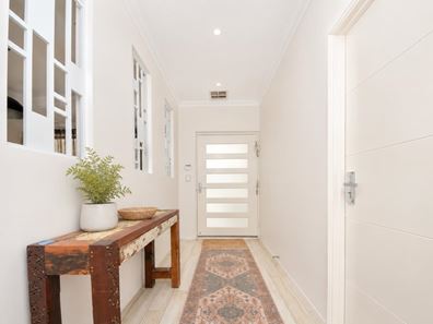 8 Magenta Crescent, Baldivis WA 6171