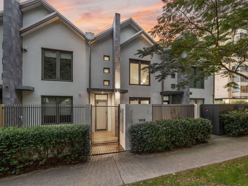 169 Derby Road, Shenton Park WA 6008