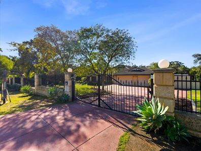 58 Hermitage Drive, The Vines WA 6069