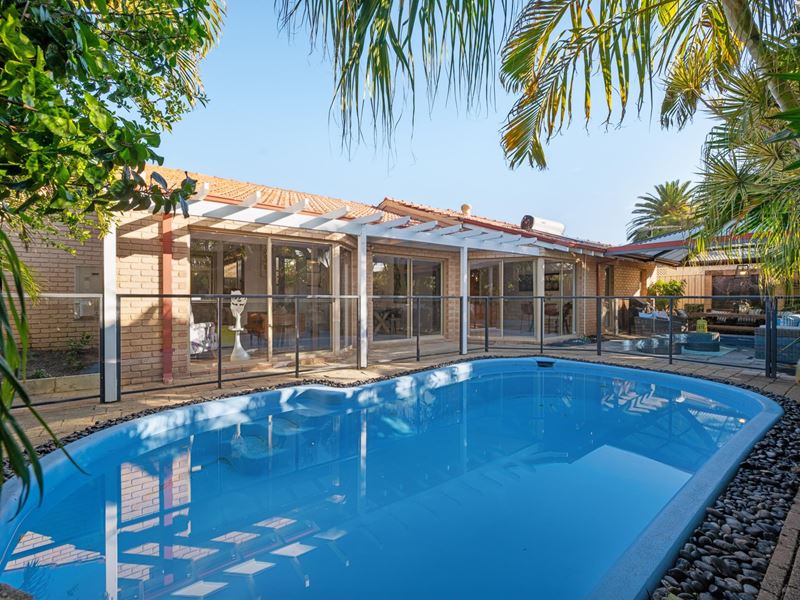 12B Hampden St, South Perth WA 6151