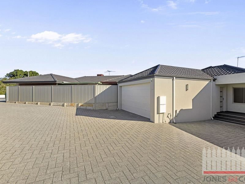 34A Waltham Way, Morley WA 6062