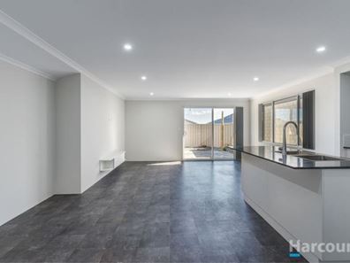 24 Dhufish Way, Two Rocks WA 6037