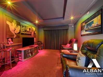 20 Cleave Close, Mckail WA 6330