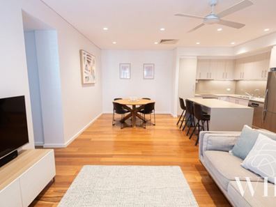 7/2 South Beach Promenade, North Coogee WA 6163