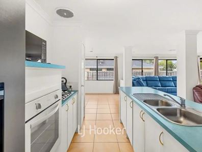 103 Macquarie Drive, Australind WA 6233