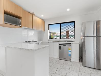 1 Mignon Court, Armadale WA 6112