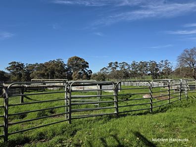 2569 Porongurup Road, Porongurup WA 6324