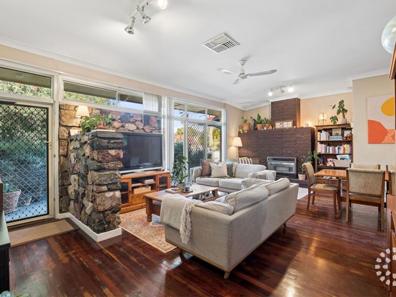 7 Joyce Avenue, Hamilton Hill WA 6163