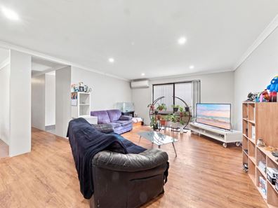 14 Wildwave Bend, Wandina WA 6530
