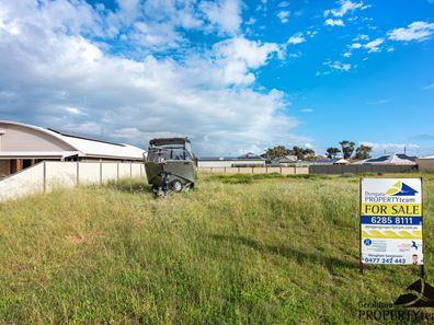 14 Fitzgerald Cove, Port Denison WA 6525