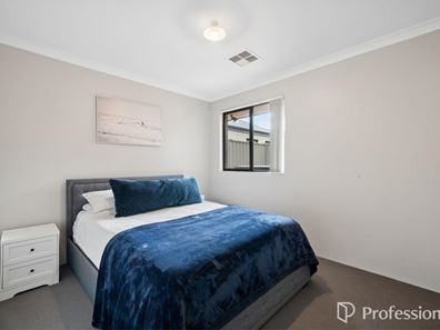 14 Verrier Loop, Byford WA 6122