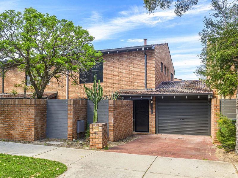 2/50 Mcdonald Street, Como