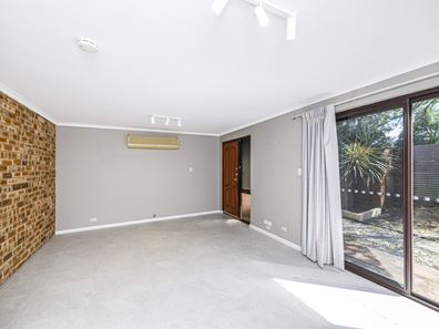 2/50 Mcdonald Street, Como WA 6152