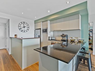 70/12 Tanunda Drive, Rivervale WA 6103