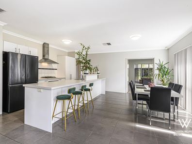 25 Hampton Street, Kewdale WA 6105