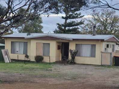 30 Spence Street, Ravensthorpe WA 6346