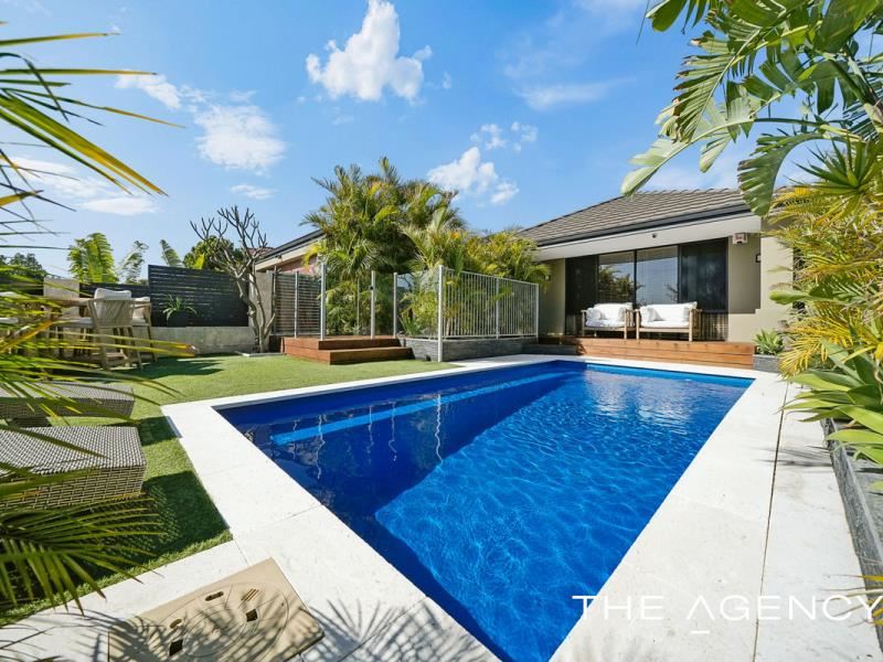 24 Langford Boulevard, Madeley