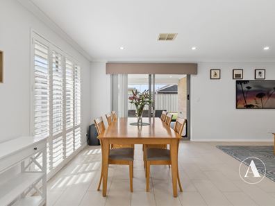19 Euclid Pass, Piara Waters WA 6112