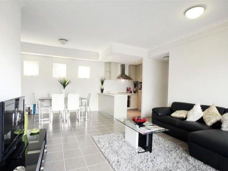 27/61 The Parkway, Ellenbrook WA 6069