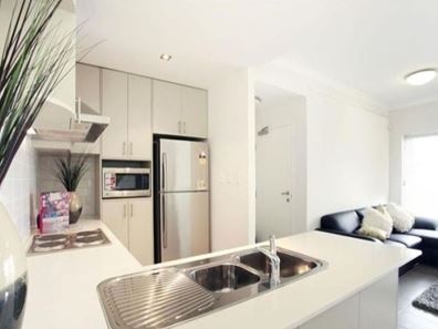 27/61 The Parkway, Ellenbrook WA 6069